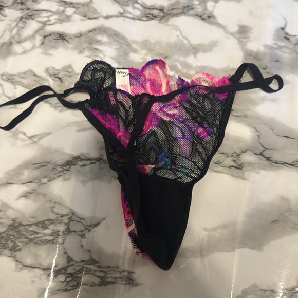Victoria’s Secret pink Y2K Floral Lace Women's Intimate Thong panty M - Picture 4 of 6